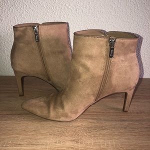 Sam Edelman Avalon Booties!